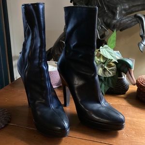 Prada Woman’s above ankle boots size 36 Black  4 inch heel - great condition